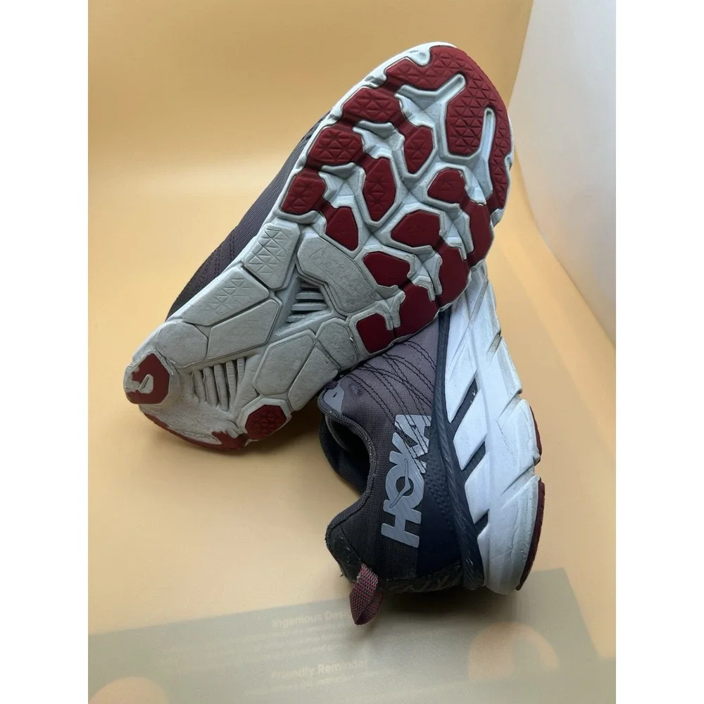 Hoka One One Clifton 4 Mens 9.5 2E Wide Grey Burgundy Running Shoes 1016723